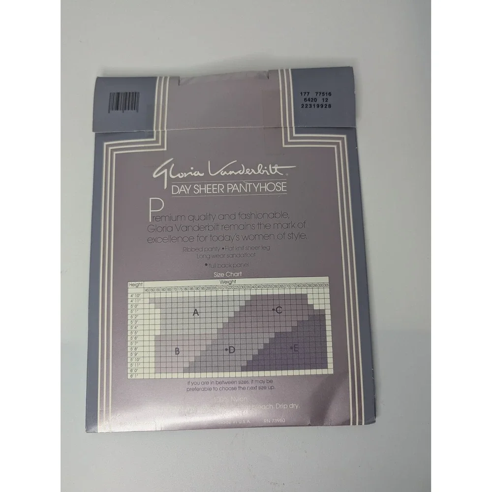 Gloria Vanderbilt Day Sheer Pantyhose Off White Size C Made in USA Vintage